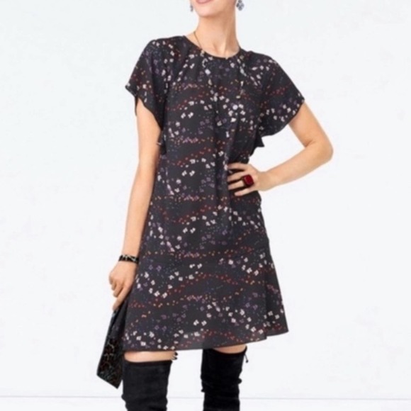 CAbi Dresses & Skirts - Cabi charcoal gray mini floral print dress size Small Style #3828